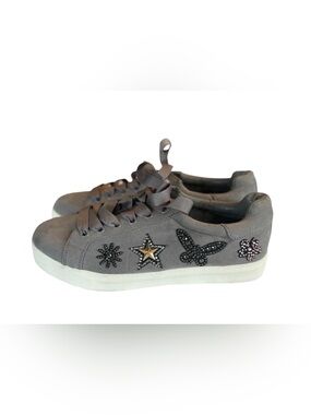Libby Edelman Gray Embellished Sneakers Ribbon Lace Size 9